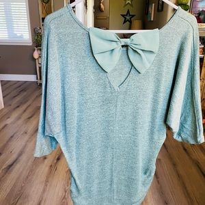 Francesca’s Boutique Mint Blouse